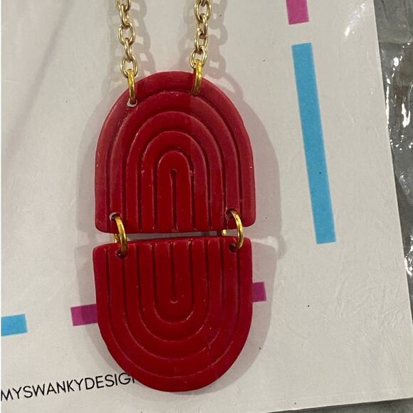 Swanky Designs Chained Up Dangle Earrings - Picture 4 of 6